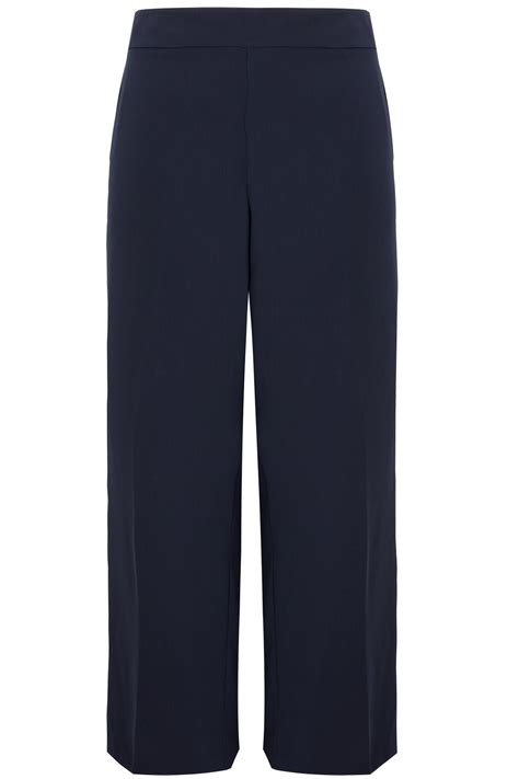 ladies navy trousers size 24.